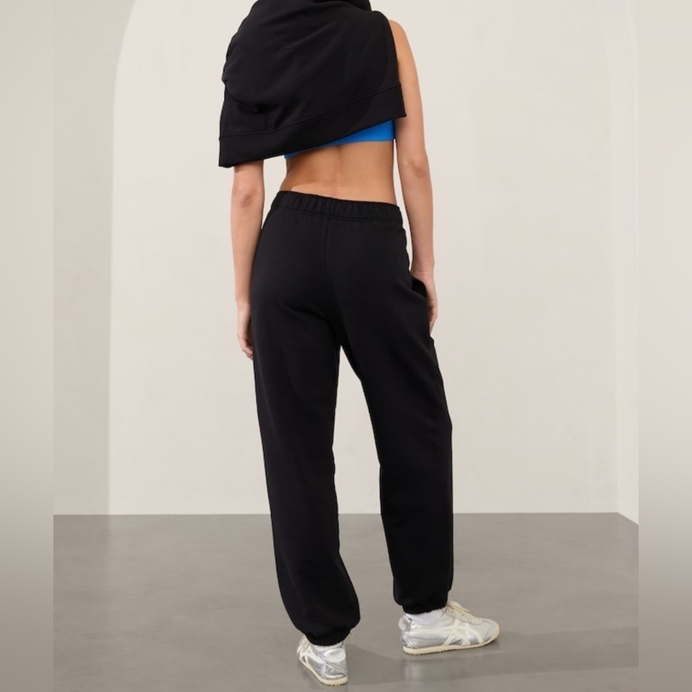 NWT Forever Fleece Black Jogger Size Large - Picture 6 of 8